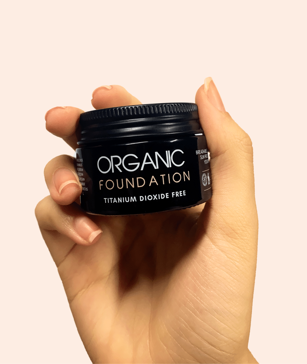 Titanium Dioxide Free Foundation with brush